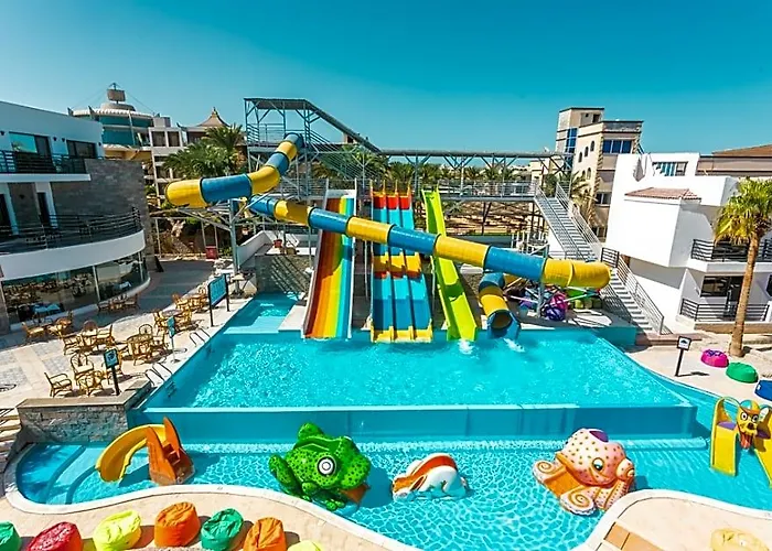 La Rosa Waves And Aqua Park 4* Hurgada