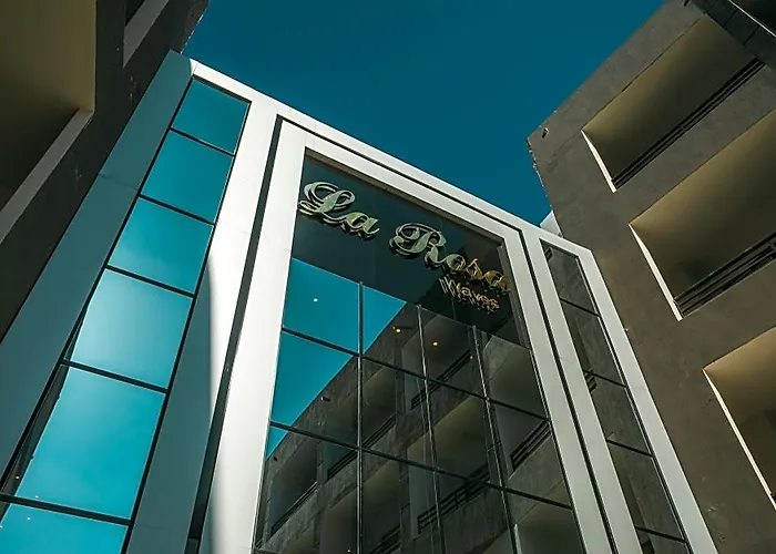 La Rosa Waves And Aqua Park 4*